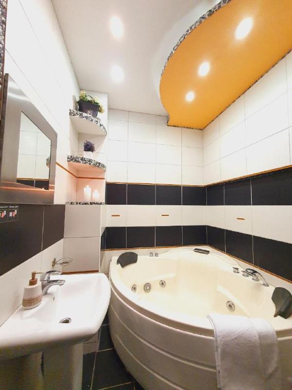 Inn Home Apartments-Olimpiysky Stadium Area Kijów Zewnętrze zdjęcie